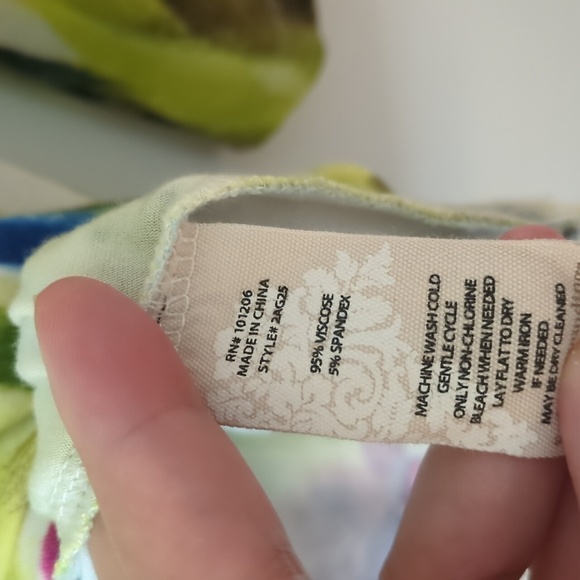 Soft Surroundings Water Colors Slingy floral Paint Brushed Print Boho tunic Top - Picture 5 of 8